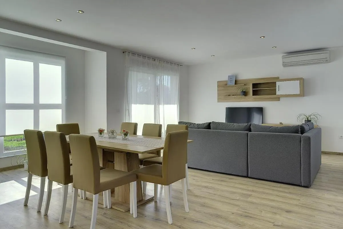 Holiday Home Bellissima Vodnjan Croatia