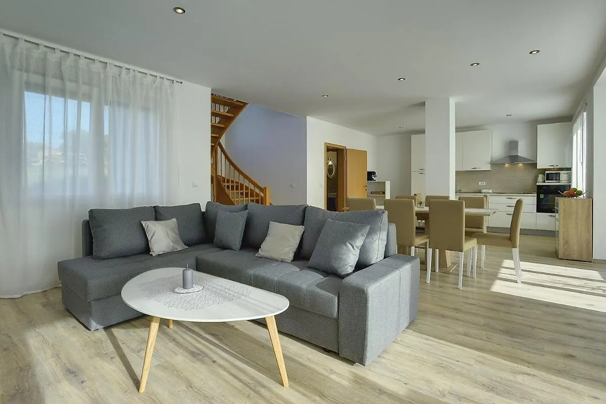 Holiday Home Bellissima Vodnjan